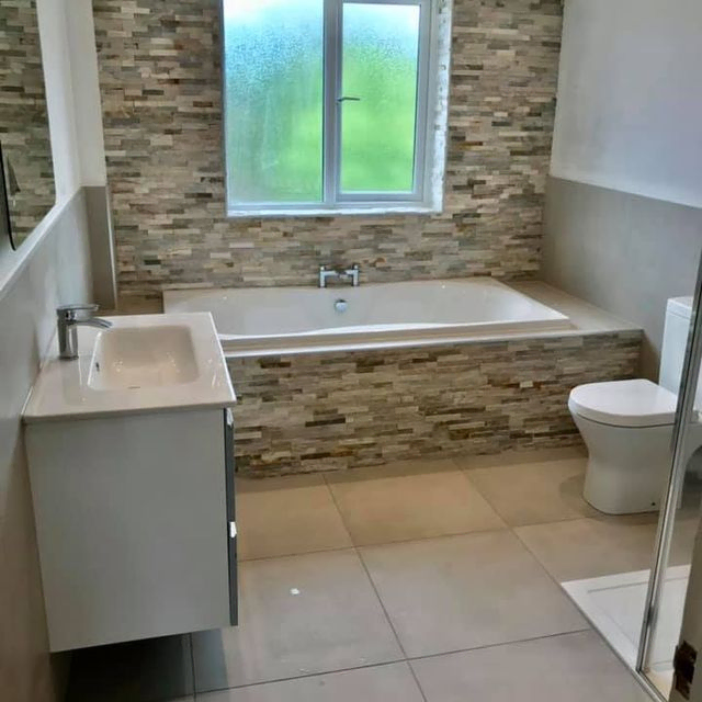 Bathroom Set Stone and White